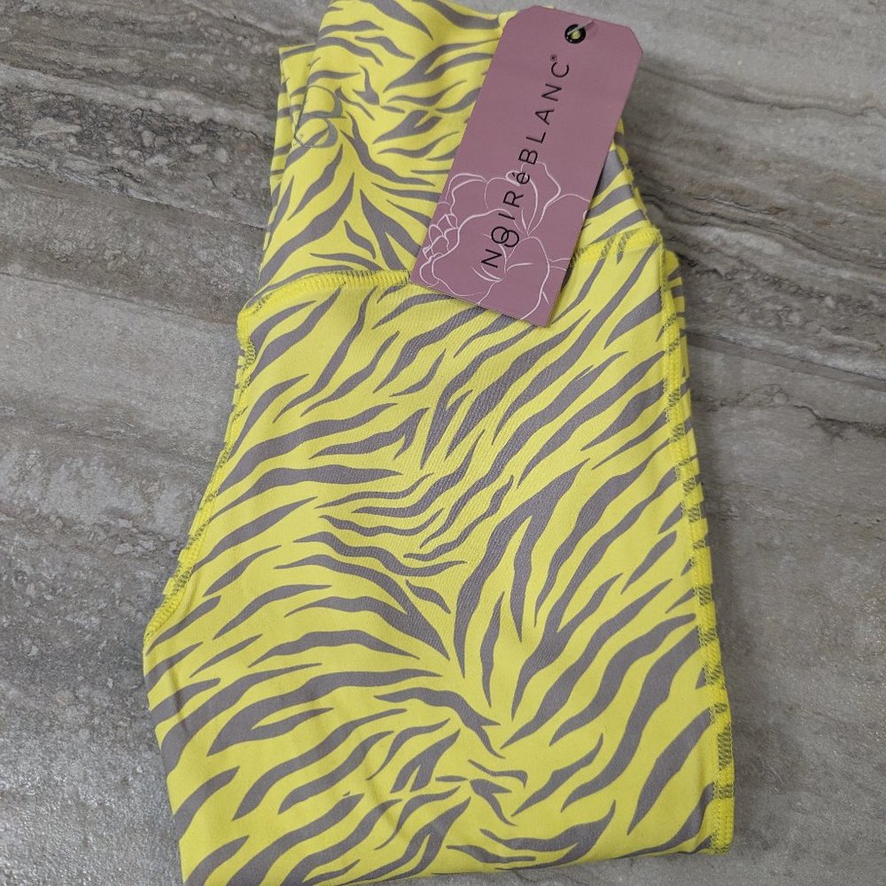 Noire Blanc leggings